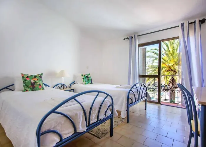 Apartmento com 2 dormitórios